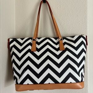 Dooney & Bourke Small Tote